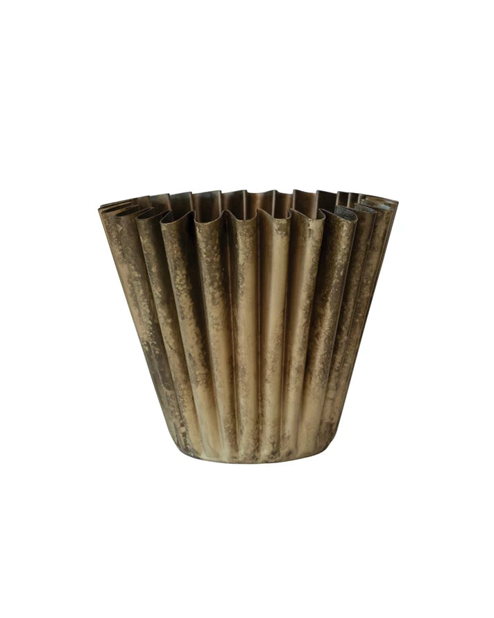 Fluted Metal Planter, Brass Finish