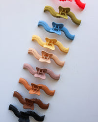 KAXI WAVY ORIGINAL HOLD EVERYTHING CLAW