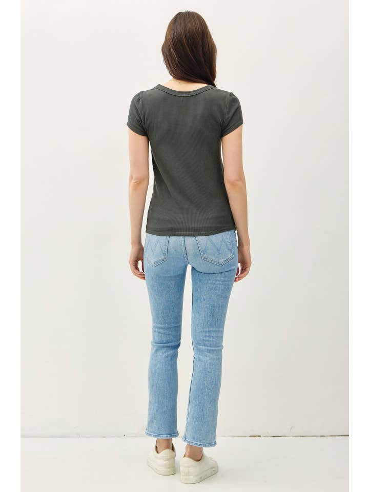 Ultra Soft Basic Scoop Neck Baby Tee