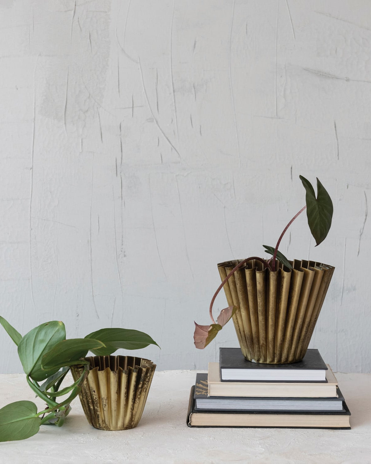Fluted Metal Planter, Brass Finish