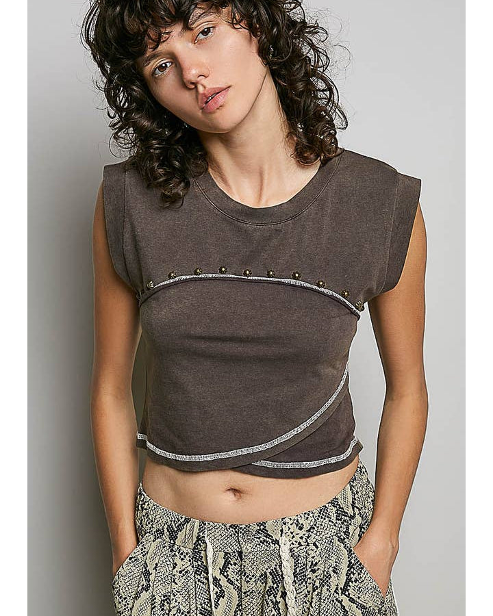 Slim Fit Round Neck Outseam Overlock Stud Cotton Jersey Top