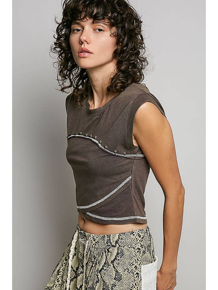 Slim Fit Round Neck Outseam Overlock Stud Cotton Jersey Top