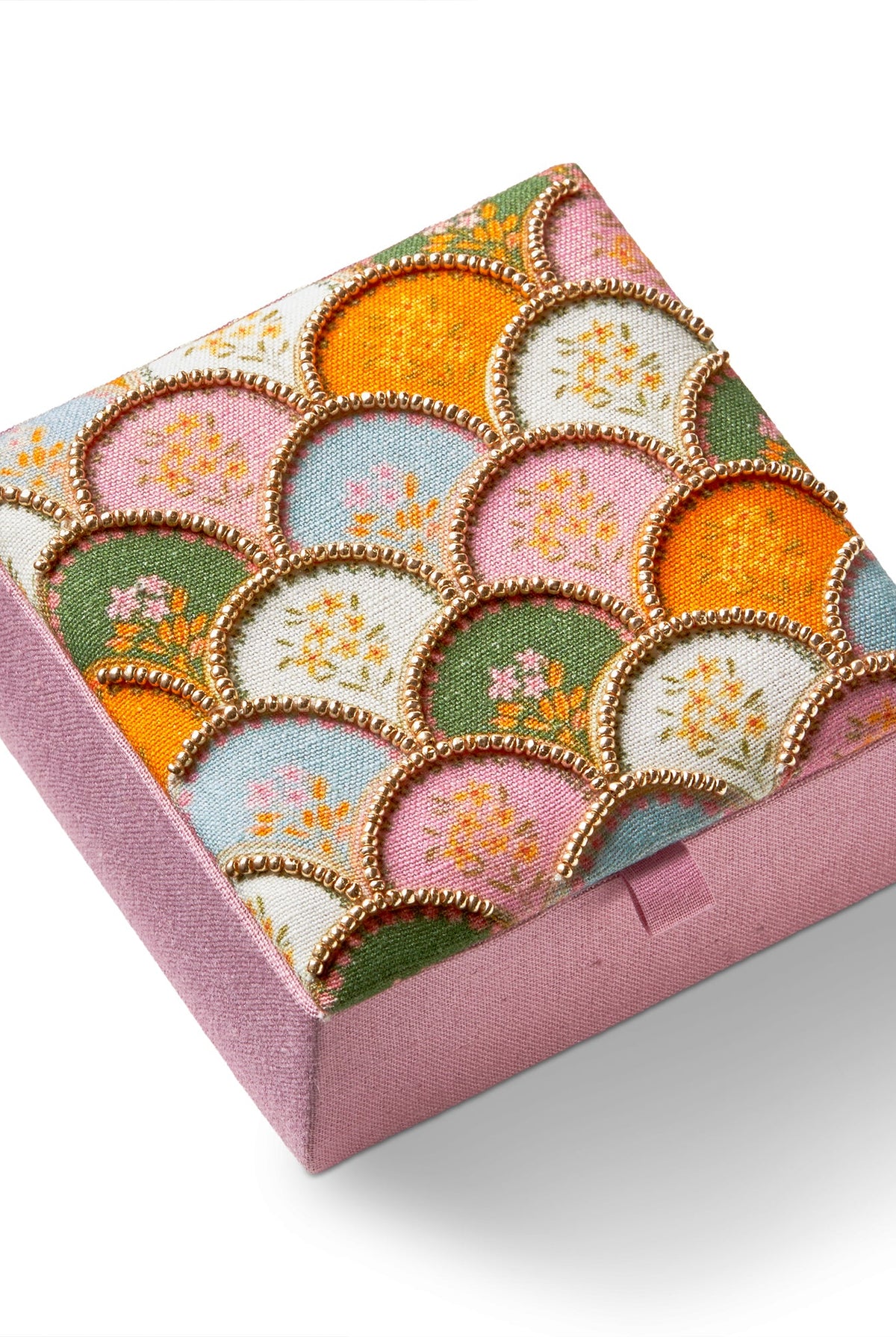 Scallop Embroidered Square Jewelry Ring Box