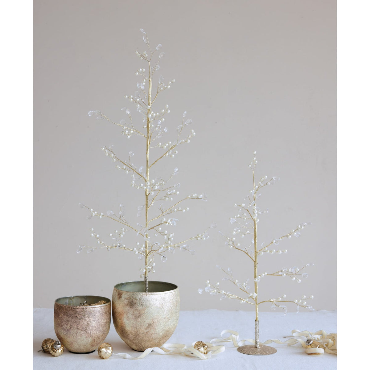 Faux Pearl, Acrylic Jewel & Metal Wire Tree with Glitter Base, Gold Finish