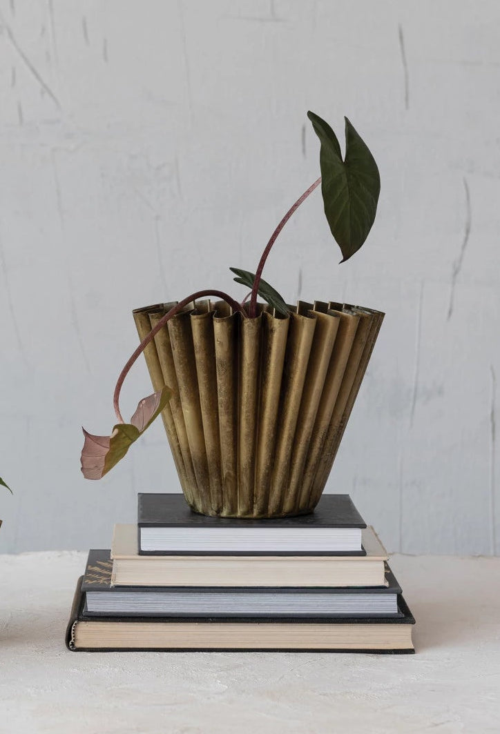 Fluted Metal Planter, Brass Finish