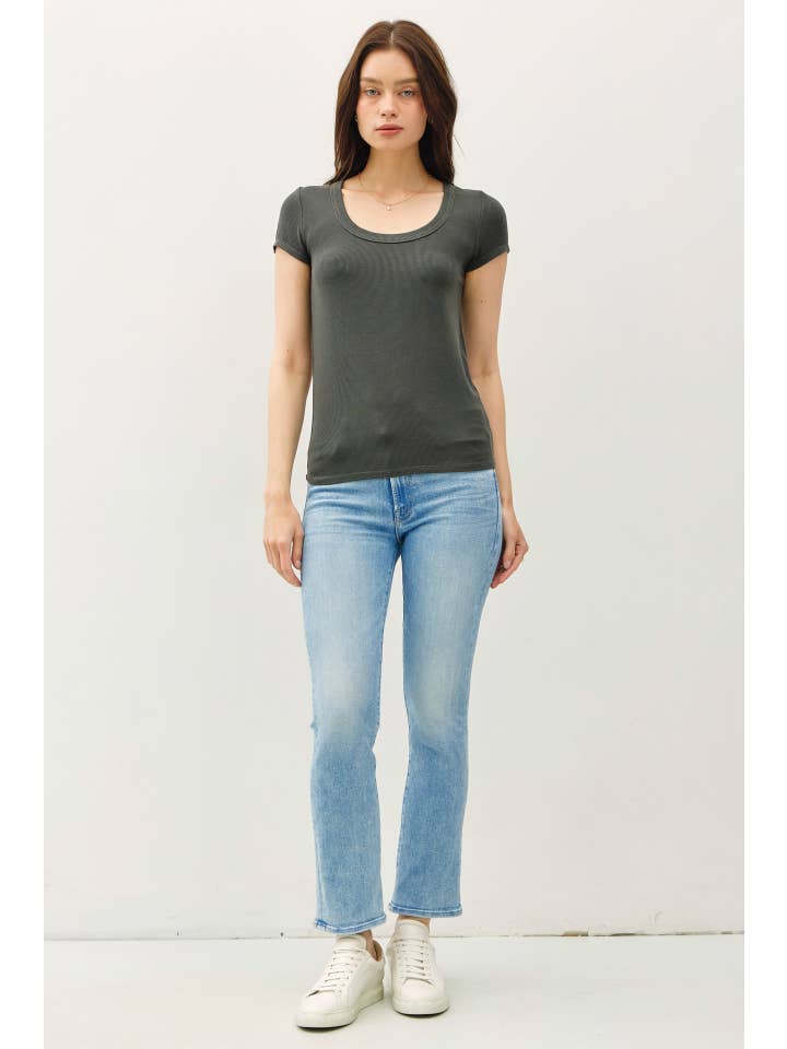 Ultra Soft Basic Scoop Neck Baby Tee