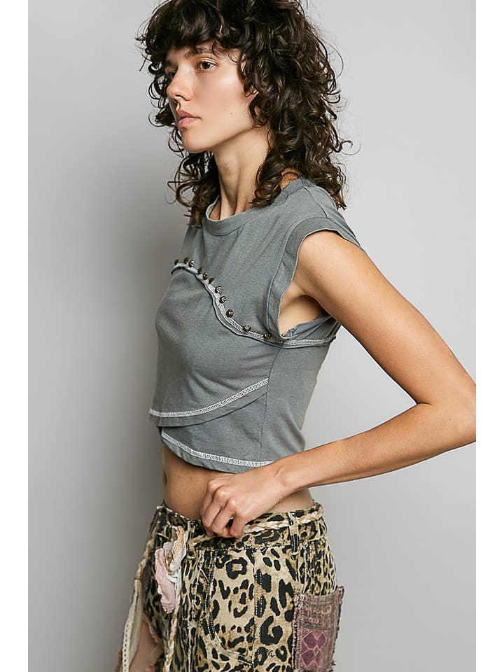 Slim Fit Round Neck Outseam Overlock Stud Cotton Jersey Top
